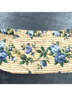 Longaberger 1997 Cracker Basket Liner Yellow Blue Rose Trellis Made in USA